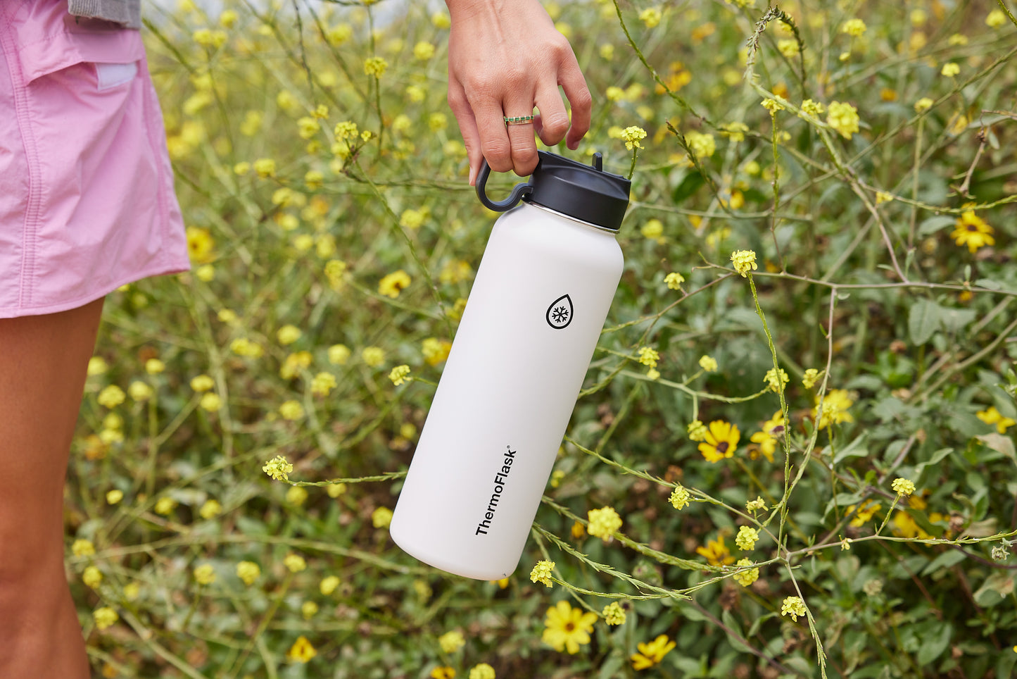 Bottle w/ Chug Lid and Straw Lid